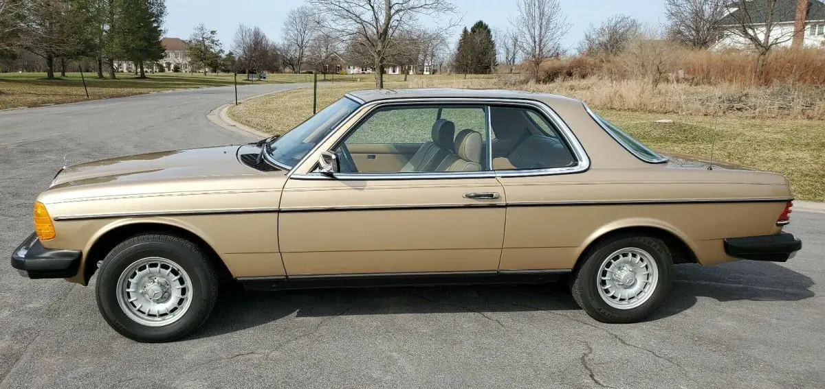 1983 mercedes 300cd turbo diesel rare coupe w123 dealer serviced video rust free