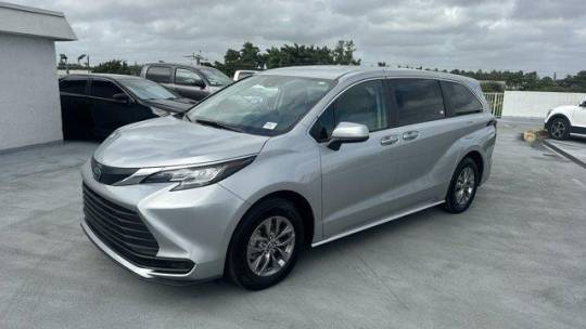 2023 Toyota Sienna