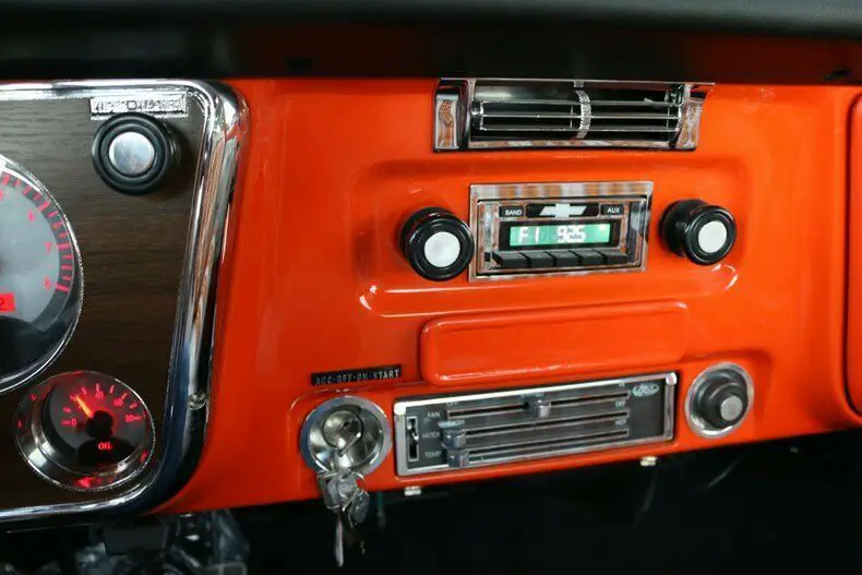 1972 chevy c-10 cheyenne super, ls power, a/c, automatic, billet specialties
