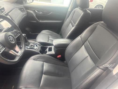 2017 nissan rogue sl in huntsville, alabama