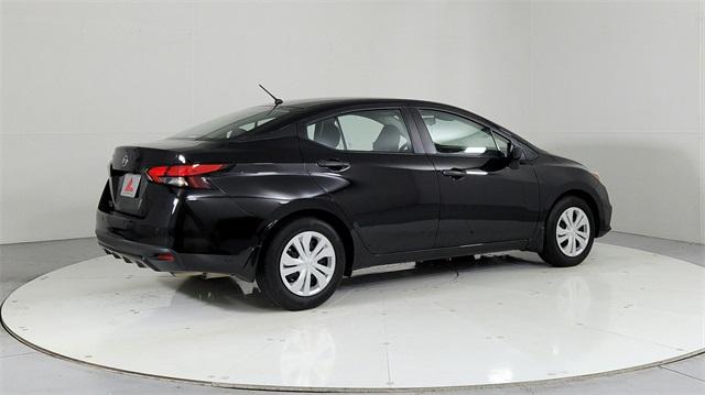 2022 nissan versa 1.6 s