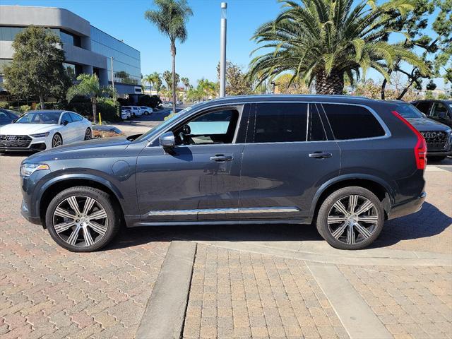 2022 volvo xc90 recharge plug-in hybrid t8 inscription 6 passenger