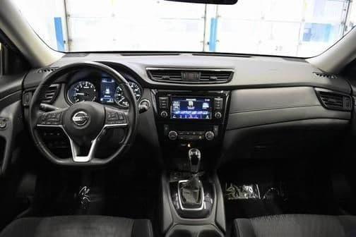 2020 nissan rogue sv in lincoln, nebraska