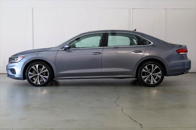 2022 volkswagen passat 2.0t se