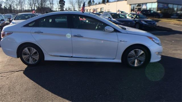 2015 hyundai sonata hybrid base 4dr sedan for sale in enfield, connecticut