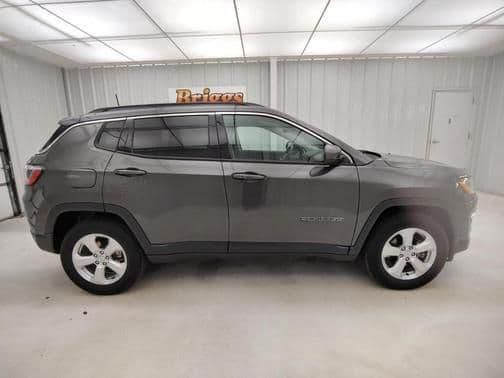 2019 jeep compass latitude 4dr 4x4 in manhattan, kansas