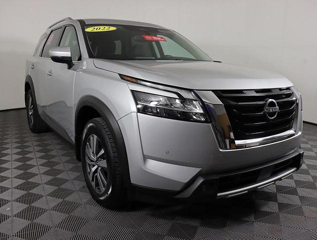 2022 nissan pathfinder sl 4wd