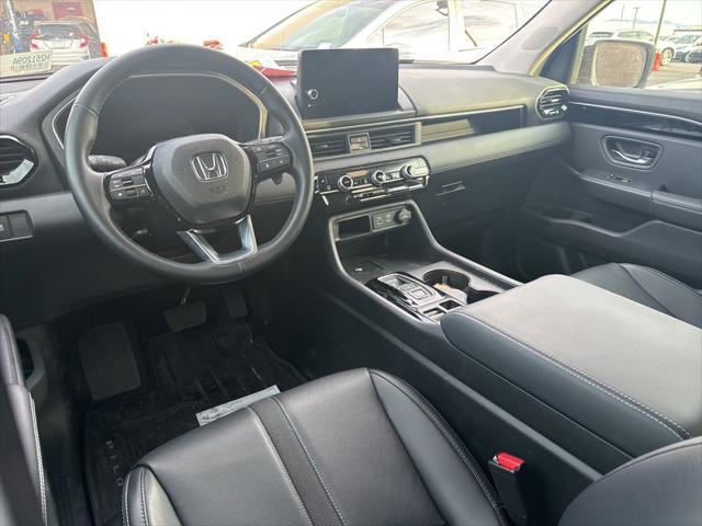 2023 honda pilot awd ex-l 8 passenger