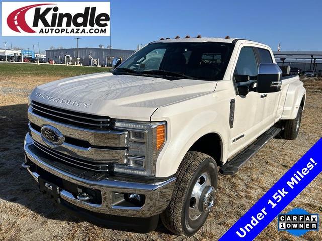2017 ford f-350 lariat super duty