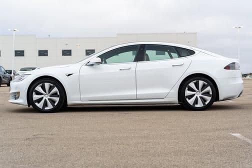 2021 tesla model s long range in sturtevant, wisconsin