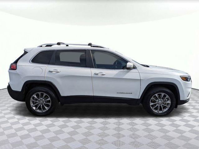 2020 jeep cherokee latitude plus
