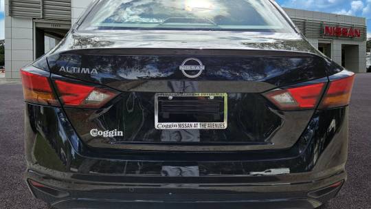 2025 Nissan Altima