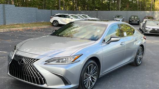 2025 Lexus ES