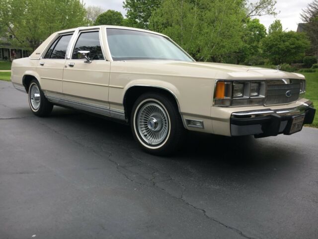 1991 ford crown victoria lx