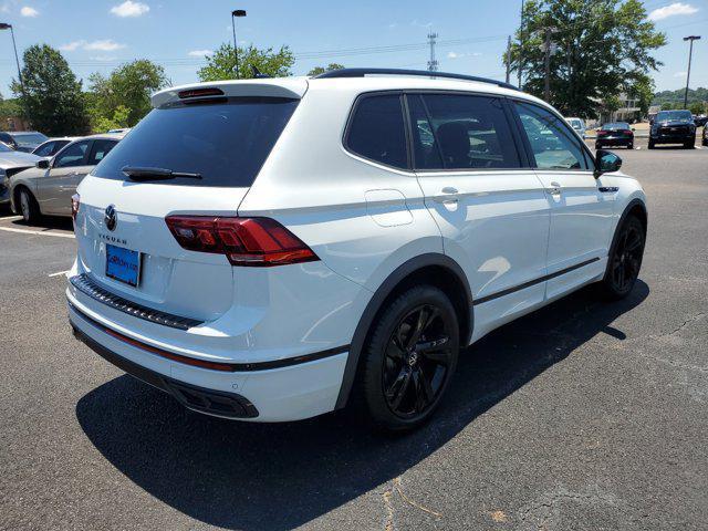 2024 volkswagen tiguan 2.0t se r-line black