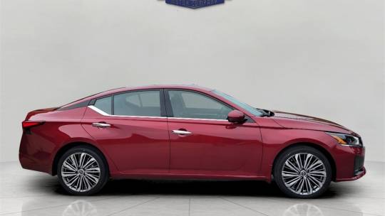 2025 Nissan Altima