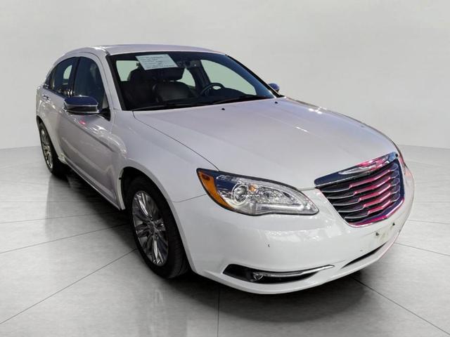 2012 chrysler 200 limited