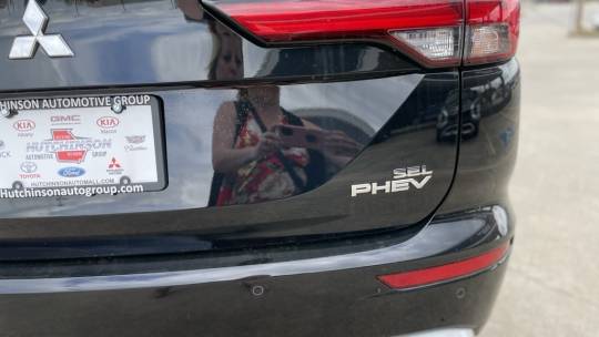 2023 Mitsubishi Outlander phev sel