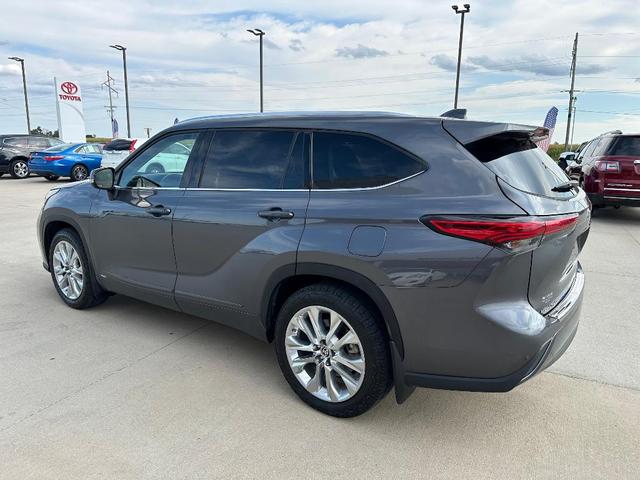 2022 toyota highlander hybrid limited