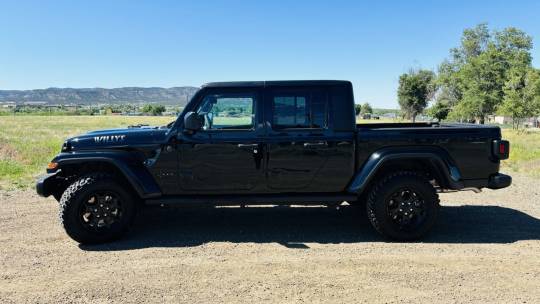 2023 Jeep Gladiator