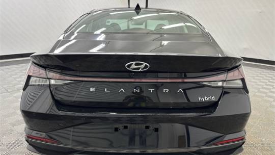 2022 Hyundai Elantra hybrid limited