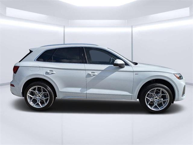 2023 audi q5 45 s line prestige