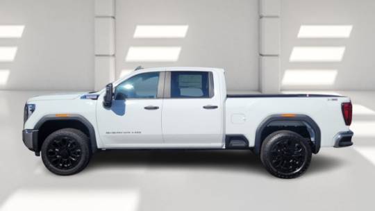 new 2024 gmc sierra 2500hd pro crew cab standard bed 4wd