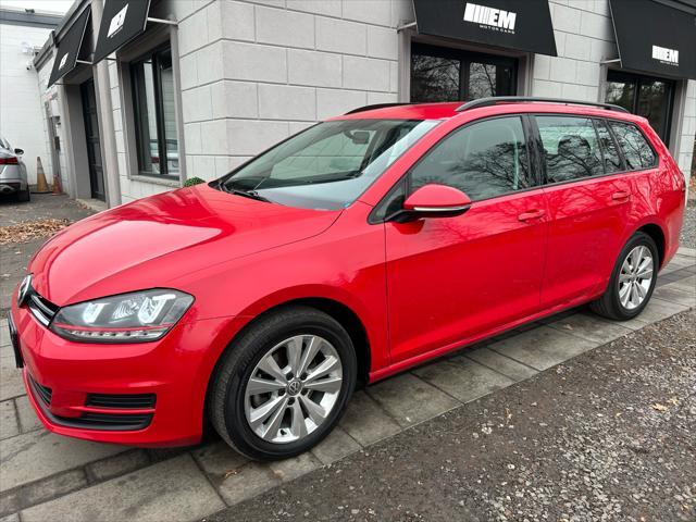 2017 volkswagen golf sportwagen tsi s