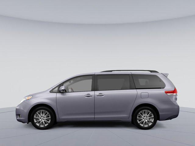 2014 toyota sienna limited