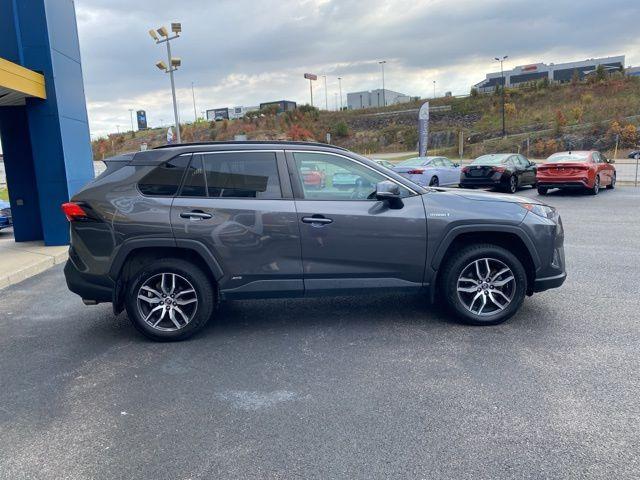 2021 toyota rav4 hybrid le