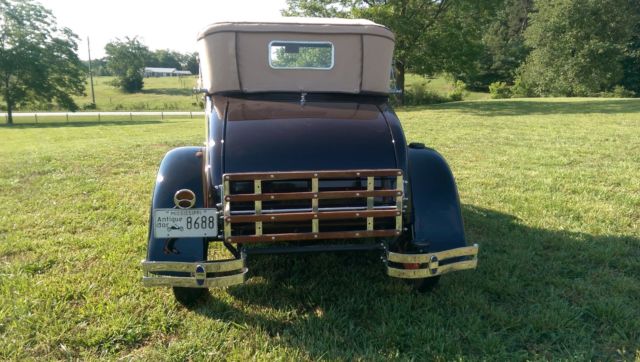 1929 model a ford cbriolet
