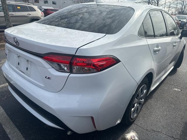 2022 toyota corolla le