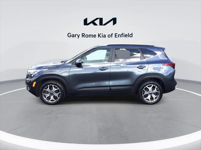 2022 kia seltos ex
