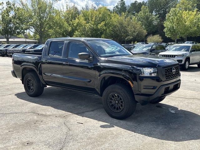 2022 nissan frontier s