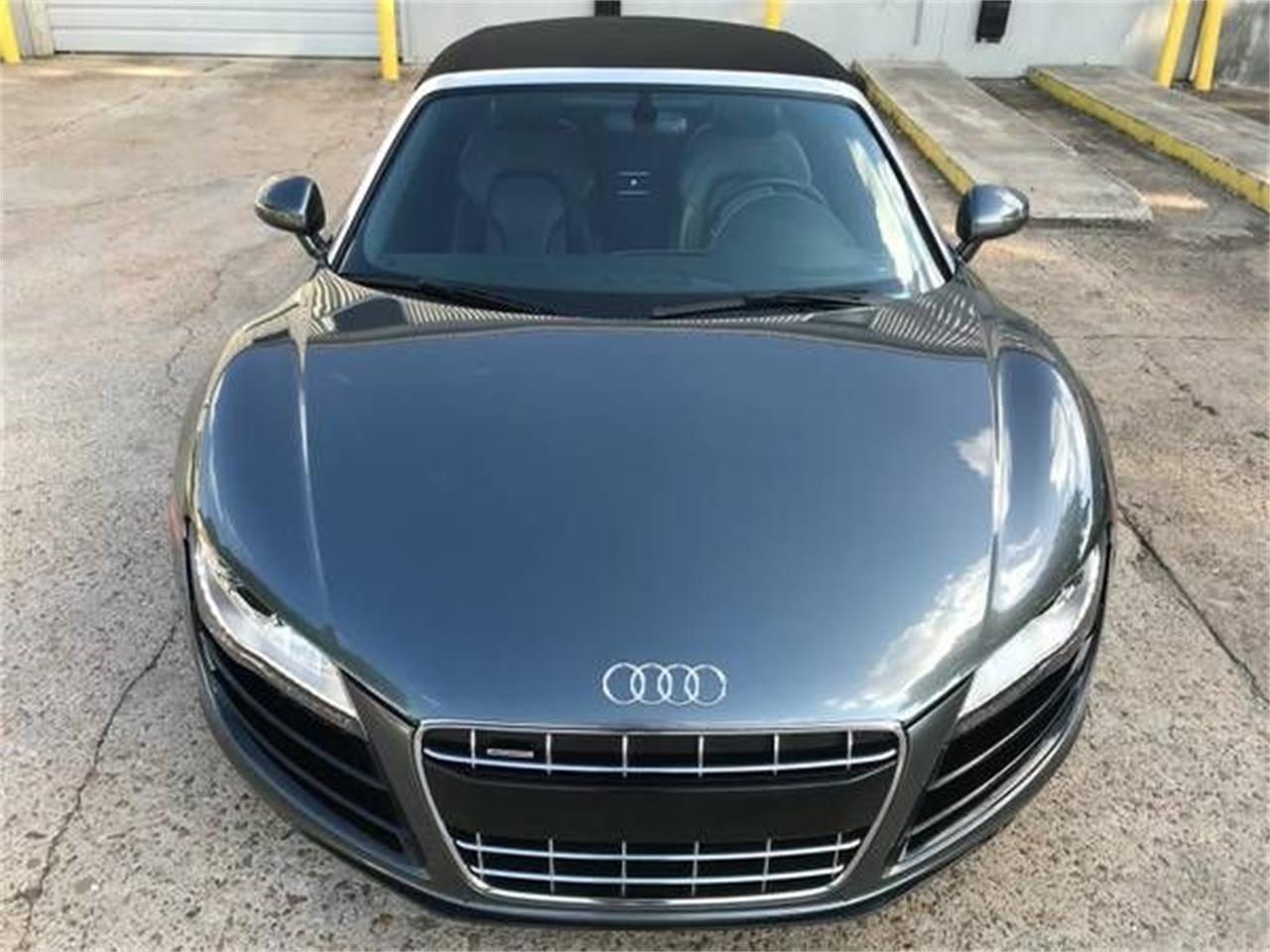 2011 audi r8