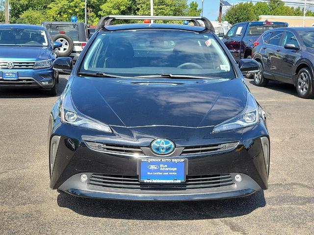 2020 toyota prius le