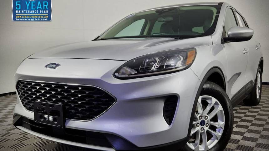 2020 ford escape se