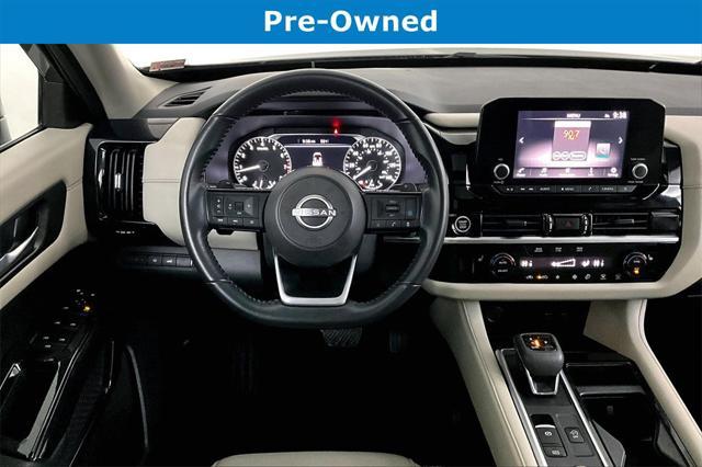 2022 nissan pathfinder sv 4wd