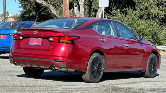 2025 Nissan Altima