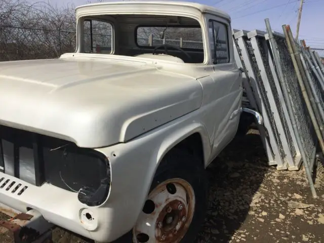 57 ford cab & chassis