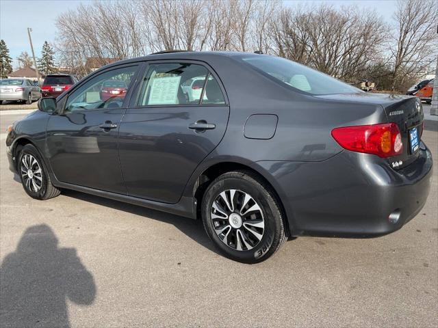 2010 toyota corolla le