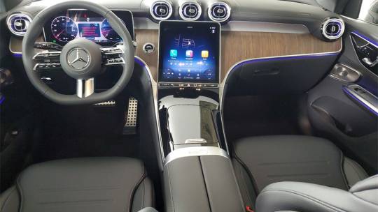 2025 Mercedes-Benz GLC