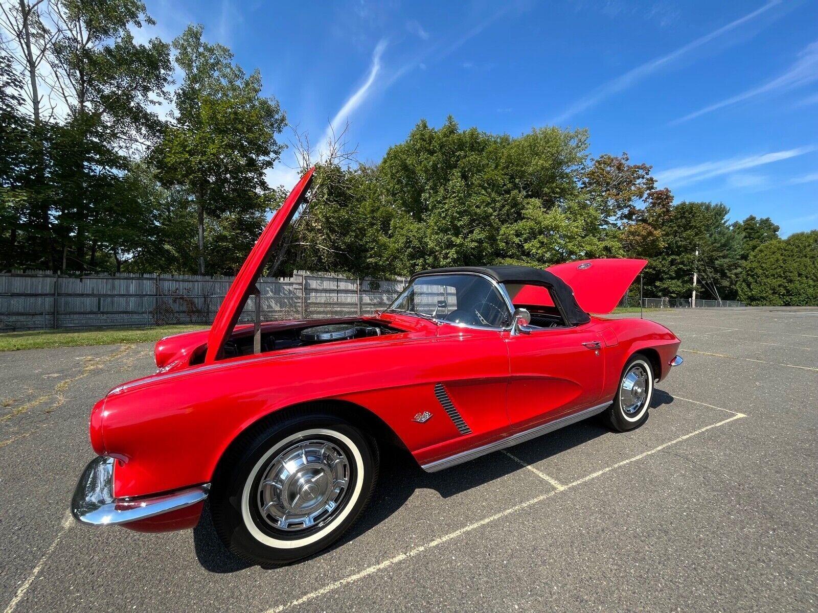 1962 chevrolet corvette 327 with 250 hp and auto transmission