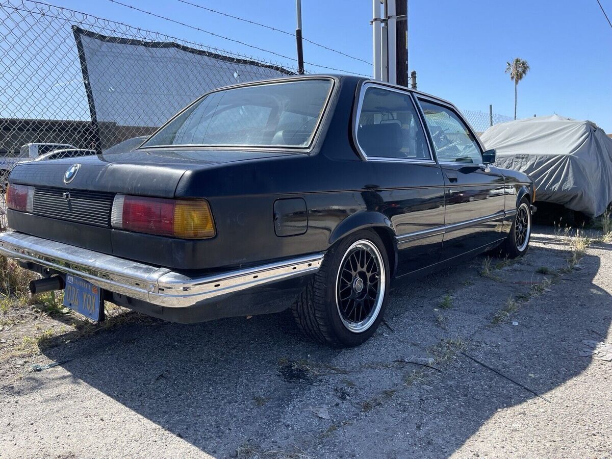 1979 bmw 320 black
