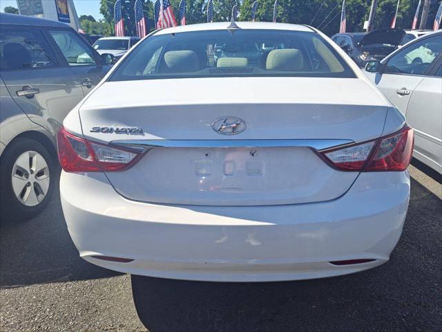 2013 hyundai sonata gls