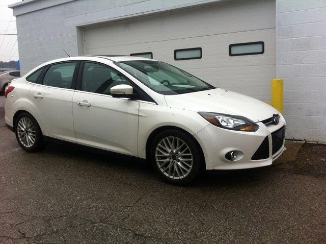 2014 ford focus titanium titanium 4dr sedan for sale in charleston, west virginia
