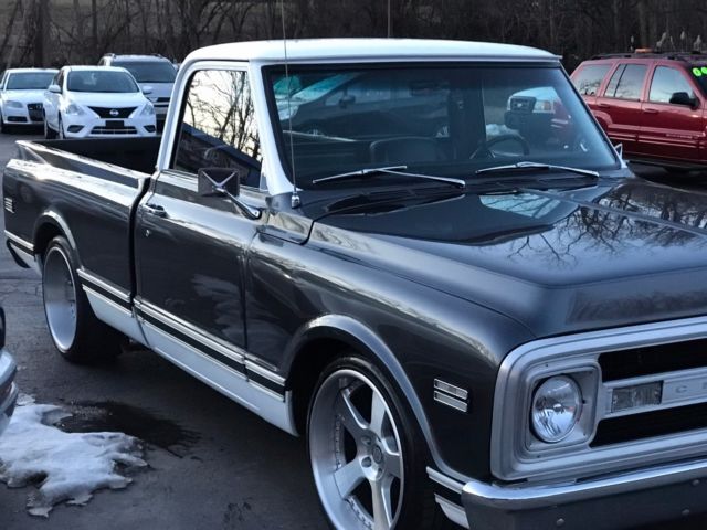 custom 1969 chevrolet c10 pickup - fine dime