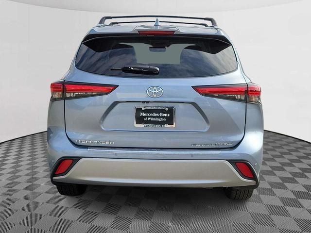 2021 toyota highlander platinum