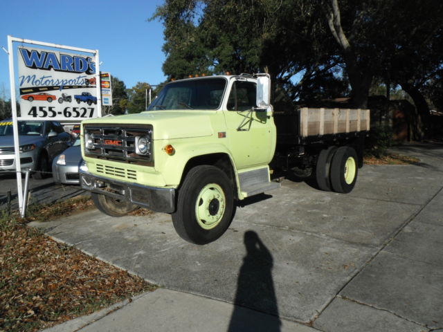 1982 gmc dump truck w/ allison transmission