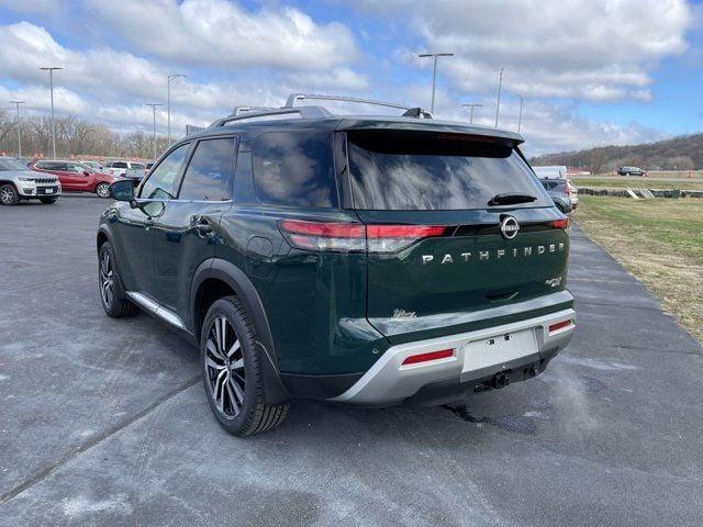 2023 nissan pathfinder platinum in peoria, illinois